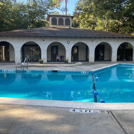 #111 Elaborate Condo Ideal Location 2Brm/2 Parking Hilton Head Island Exteriér fotografie