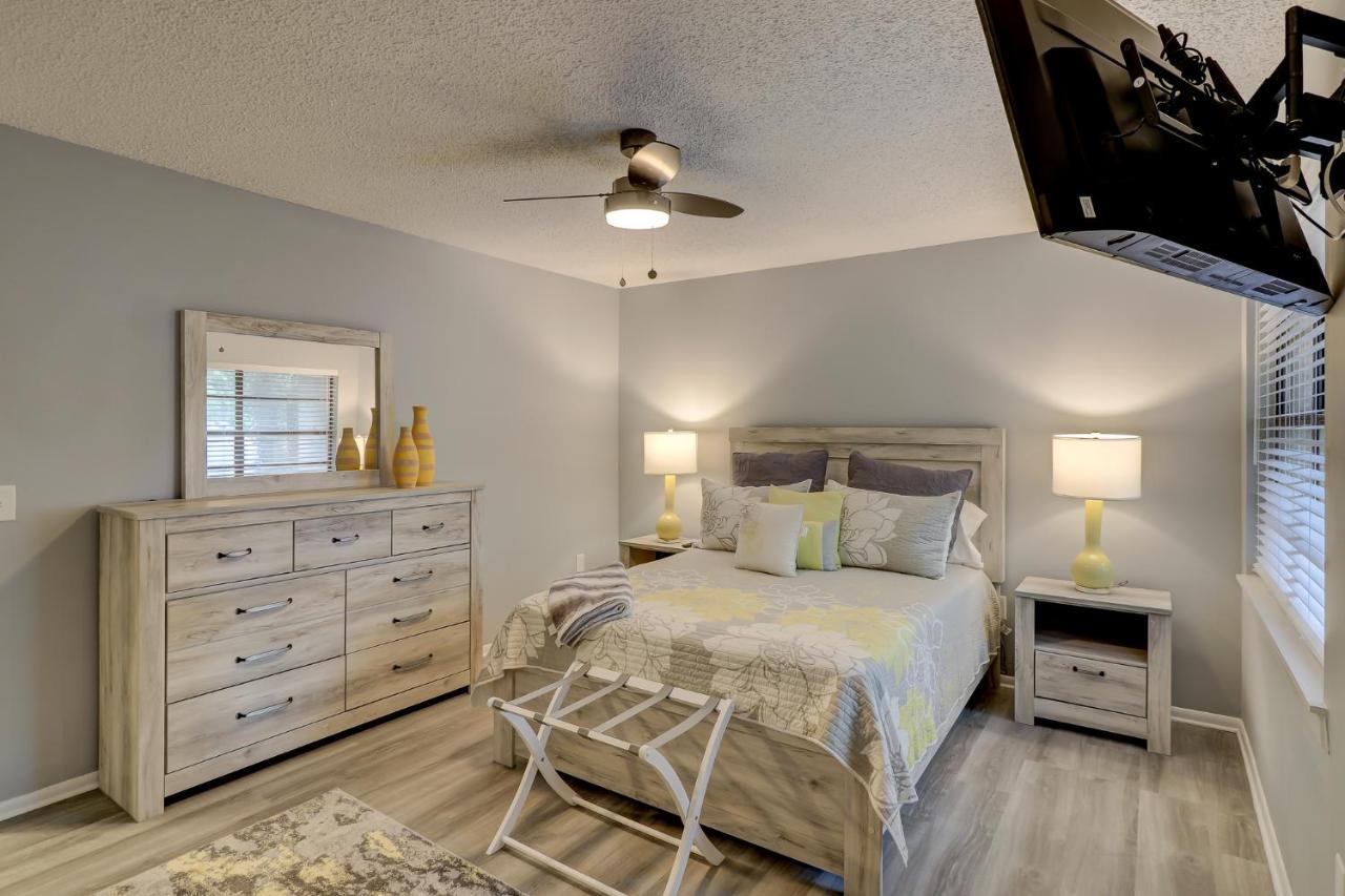 #111 Elaborate Condo Ideal Location 2Brm/2 Parking Hilton Head Island Exteriér fotografie