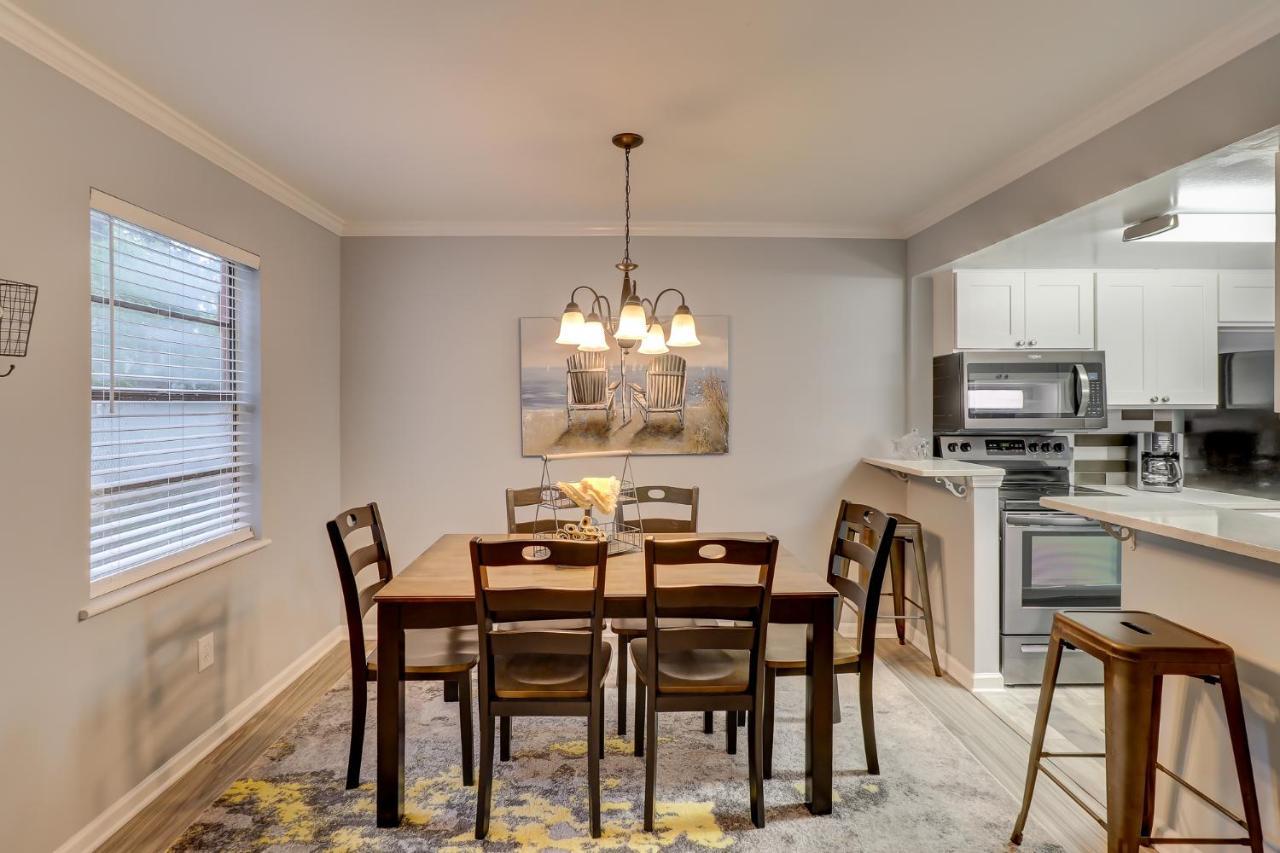 #111 Elaborate Condo Ideal Location 2Brm/2 Parking Hilton Head Island Exteriér fotografie